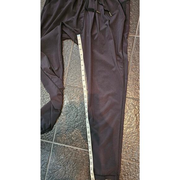 Lululemon Womens Jogger Pants 6 Black Nylon Stretch Dance Drawstring Tapered Leg - Picture 10 of 12